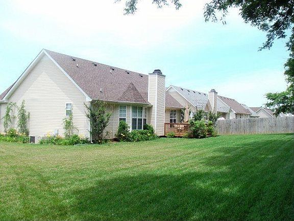 3rd image of 4001 Challis Dr