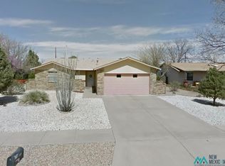 517 Sunrise Rd, Roswell, NM 88201