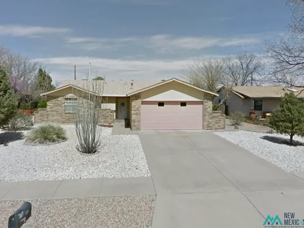 517 Sunrise Rd, Roswell, NM 88201