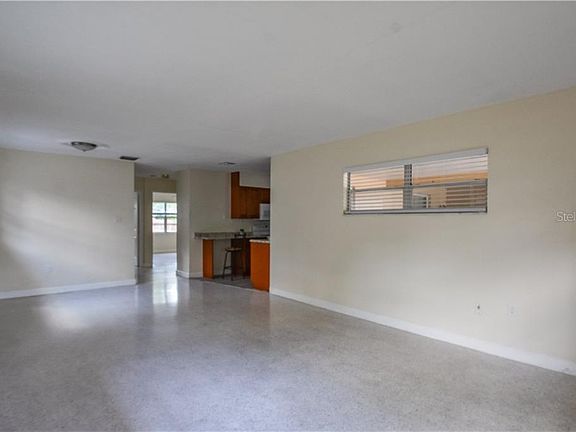 4th image of 1618 Baltimore Ave #1618