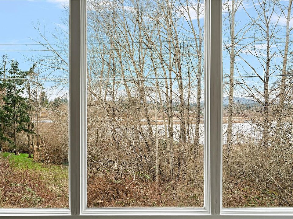 1st image of 1085 Primrose Rd