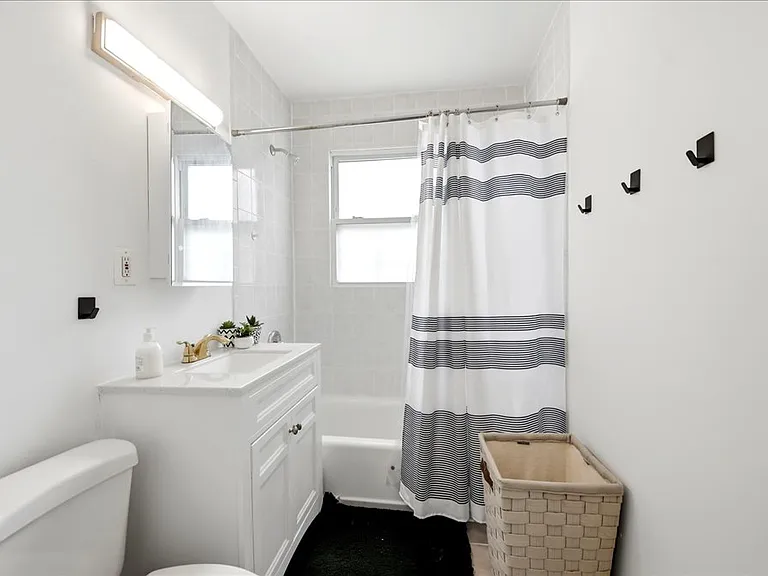 832 Calhoun Ave — Photo 8