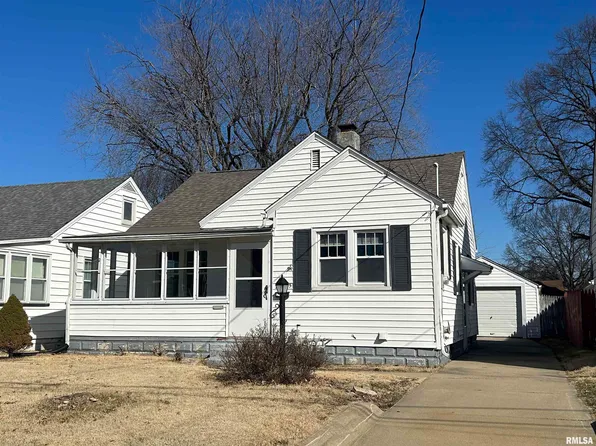 2315 W Callender Ave, Peoria, IL 61604