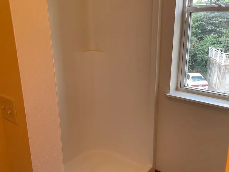 Door Creek Apartments — Photo 22