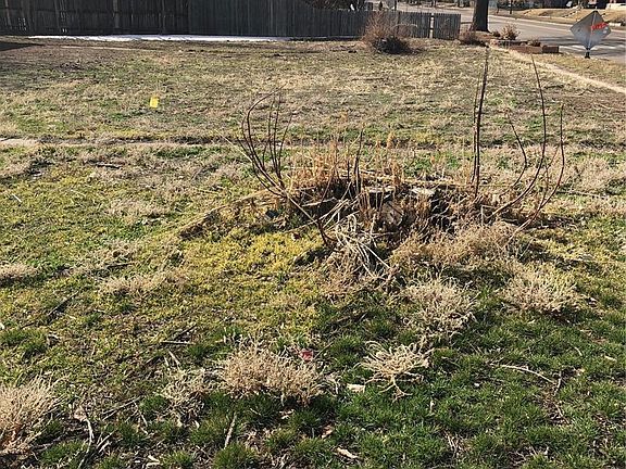 3rd image of 2300 E 37th Ave