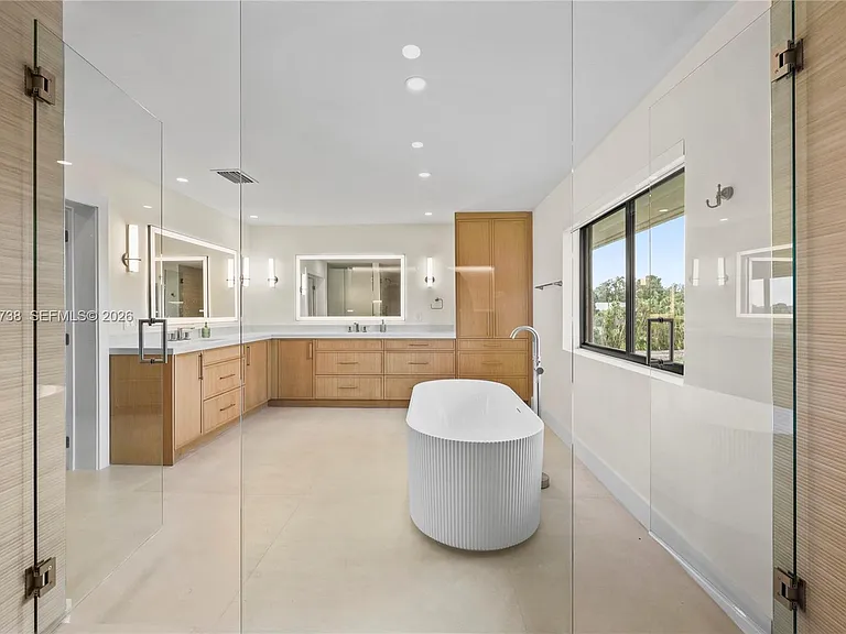 3320 SW 121st Ave — Photo 57