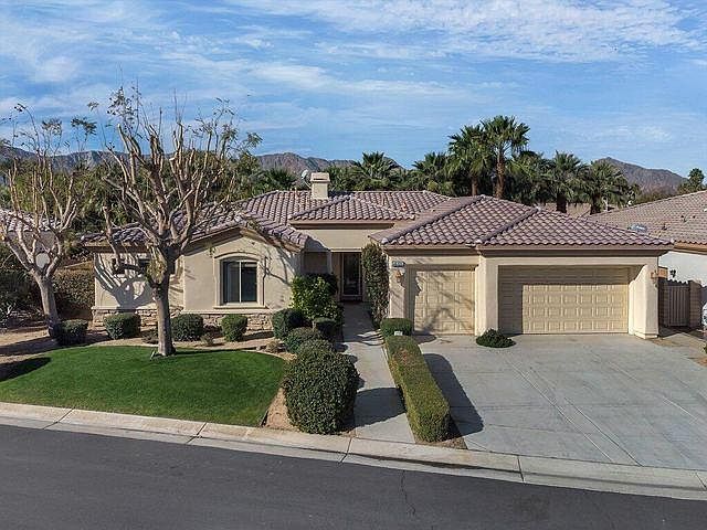 1st image of 49925 Patti Ct