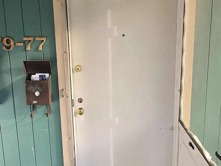 3077 Chisca Ave — Photo 6
