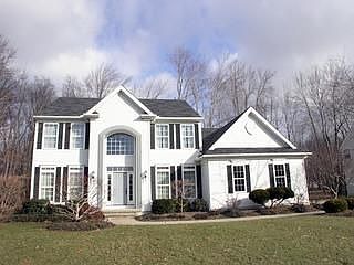 2nd image of 32258 Woodfield Dr