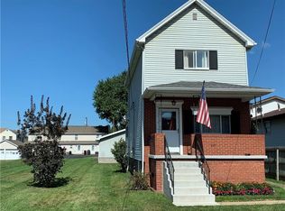 235 Hallam Ave, Meadow Lands, PA 15347