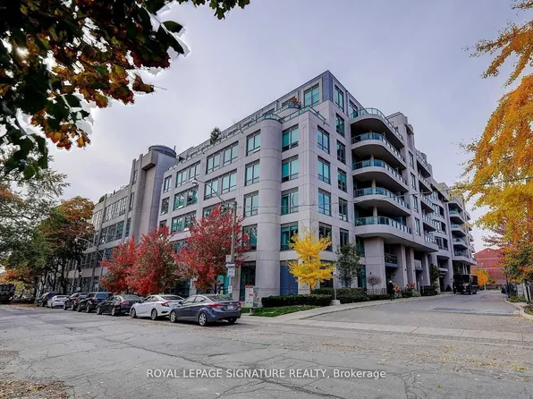 377 Madison Ave, Toronto, ON
