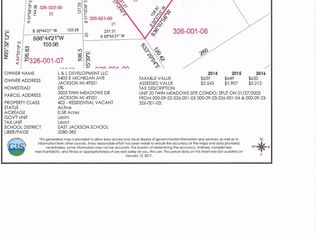 Twin Meadow Dr, Jackson, MI 49201