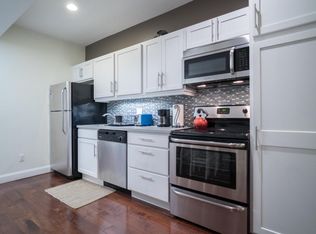 8 Anderson St, Boston, MA 02114