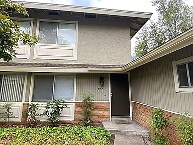 Building Photo - 935 Jamacha Rd #B