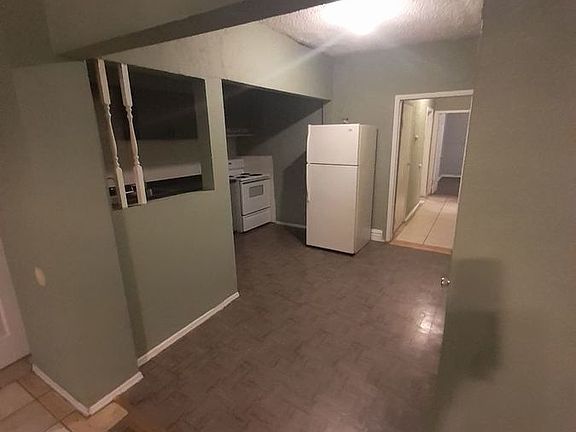 4th image of 1407 Rowan Ave
