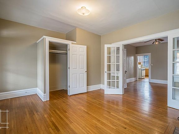 3rd image of 229 W 1st Ave #231