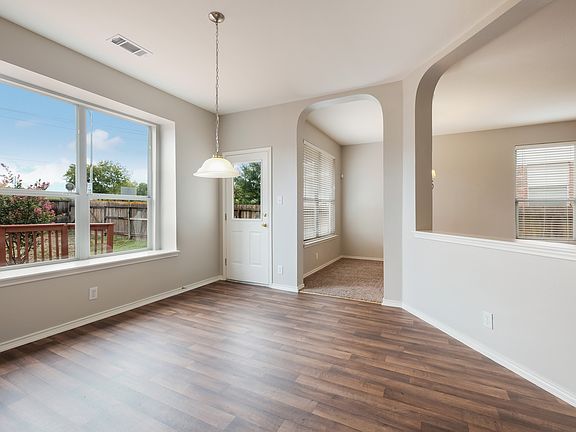 4th image of 9022 Foxgrove Way