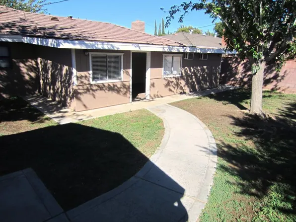 1830 W Jenner St, Lancaster, CA 93534