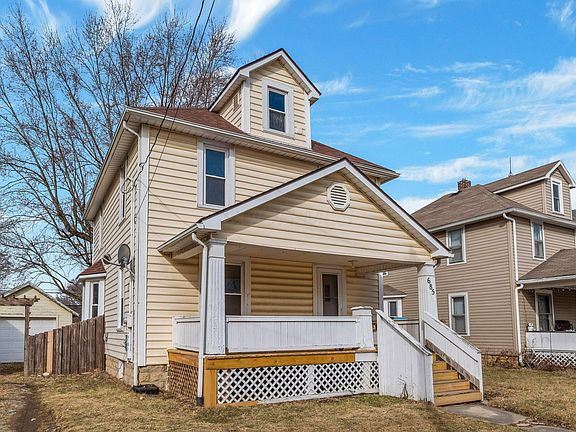 2nd image of 685 Davids St