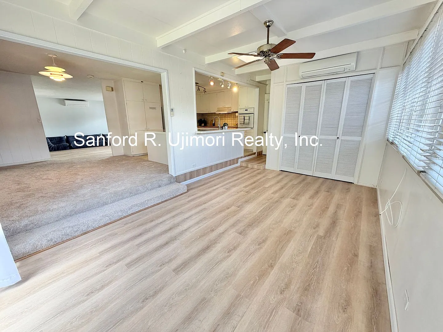 Single Family Home - Salt Lake (3 bed/2 bath/2 prkg) Likini Street — Photo 2