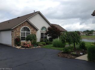 697 Crossings Cir, Tallmadge, OH 44278