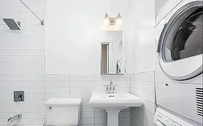 Rented by Safdie Realty Group