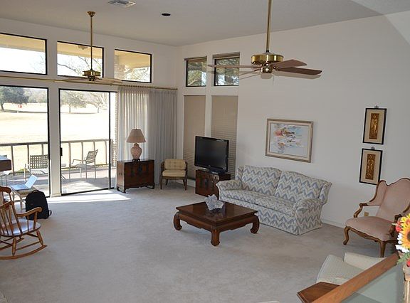 3rd image of 519 Oakland Hills Ln