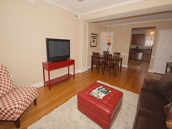 3rd image of 38 E Lock Ln #U4