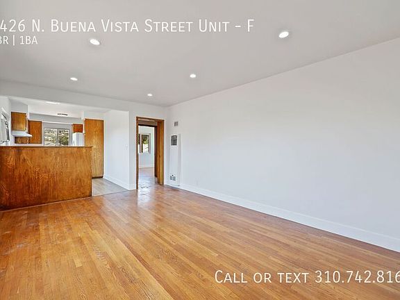 4th image of 2426 N Buena Vista St #F