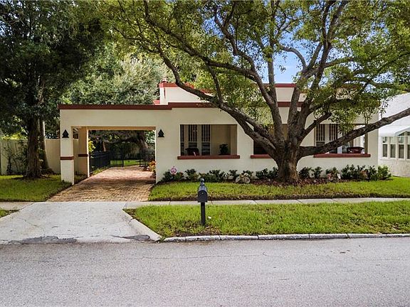2nd image of 3544 Almeria Ave
