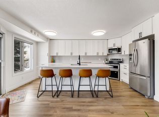 882 Ryan Pl NW #23, Edmonton, AB T6R2K9