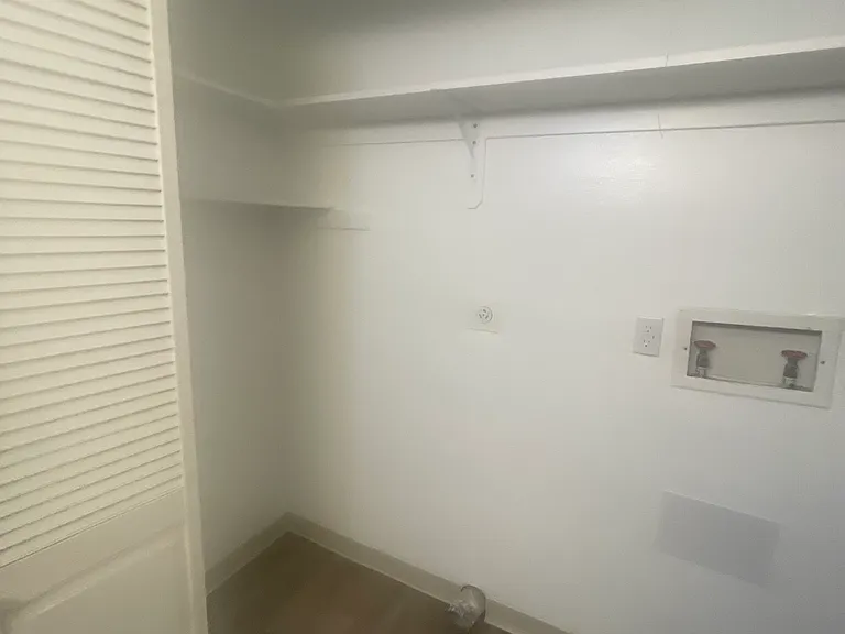 5400 Imperial Ct #5402 — Photo 4