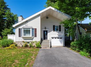 2897 Hyatt St, Yorktown Heights, NY 10598