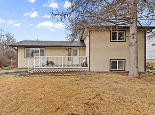 202 Walker Dr, Cheney, WA 99004