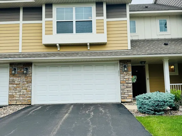 1117 Station Trl, Eagan, MN 55123