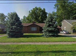 21775 Hillsdale Ave, Fairview Park, OH 44126