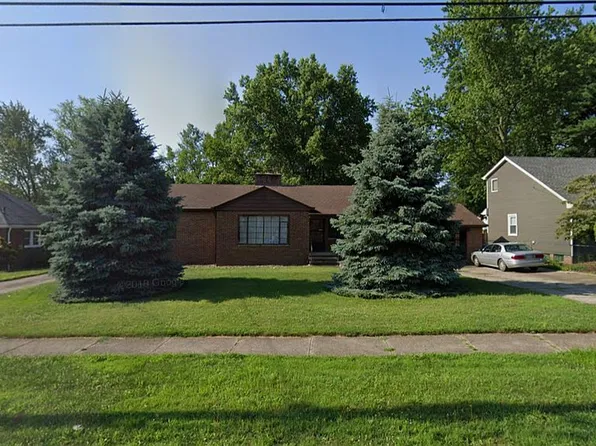 21775 Hillsdale Ave, Fairview Park, OH 44126