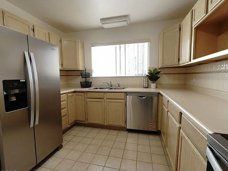 3107 Hillrise Dr — Photo 9