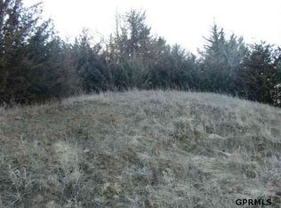 36909 N Timber Ridge Rd, Louisville, NE 68037