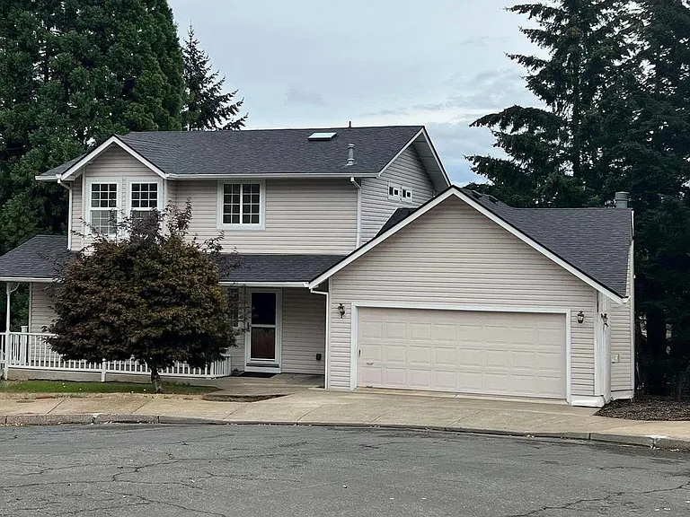 399 Kevin Ct SE — Photo 2