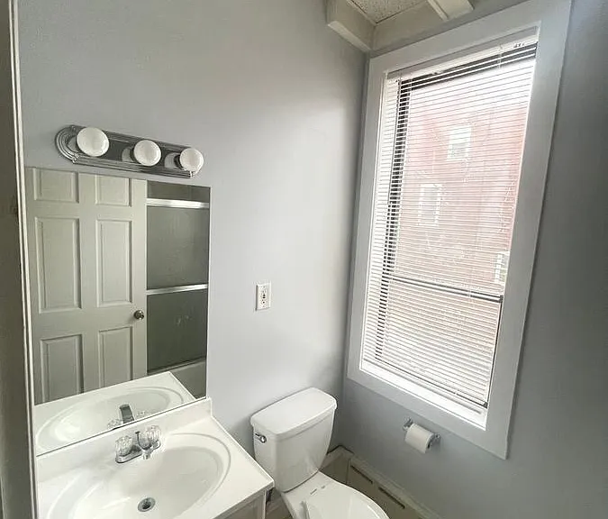 1900 Pine St #2R — Photo 15