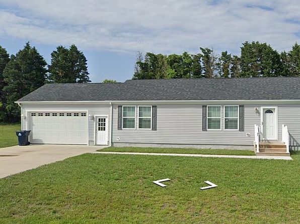 31 Sharon Dr