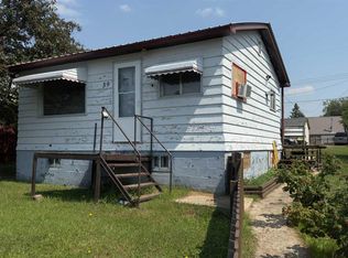 39 W Rydberg St, Hughenden, AB T0B2E0