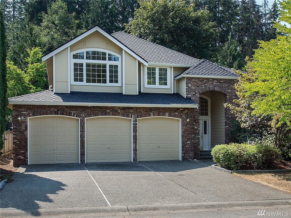 1st image of 22777 SE 27th St
