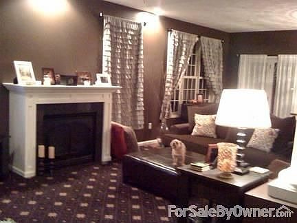 5th image of 216 Aspen Dr