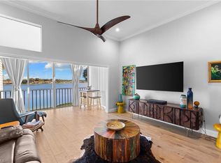 2571 Citrus Lake DR #201B, NAPLES, FL 34109