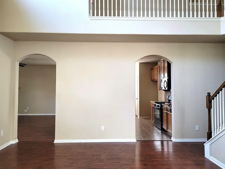 26319 Longview Creek Dr — Photo 10