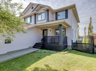 98 N Sierra Nevada Grn SW, Calgary, AB T3H 3R2