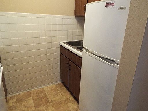 5th image of 1200 Sanpat Ln APT F4