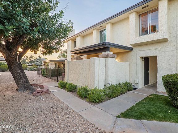 2nd image of 792 E EUGIE Avenue